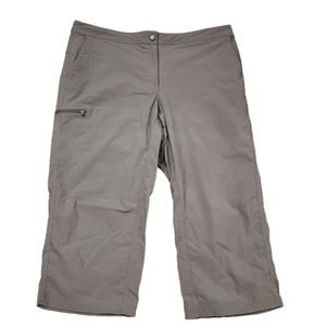 L.L. Bean Performance Cargo Pants Capri Brown Hiking Nylon Zipper Pocket 16R